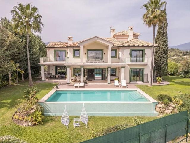 Chalet, La Concha Resina Golf, Estepona