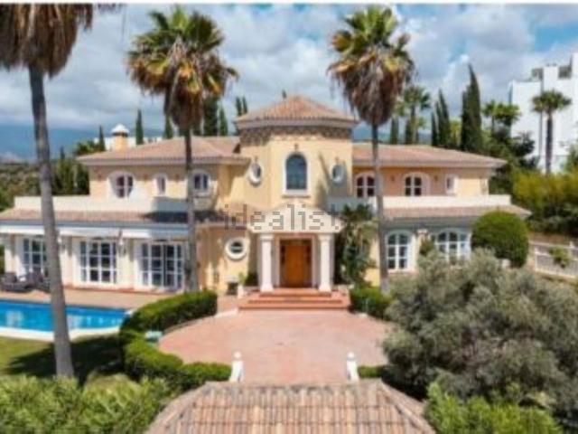 Chalet, La Concha Resina Golf, Estepona