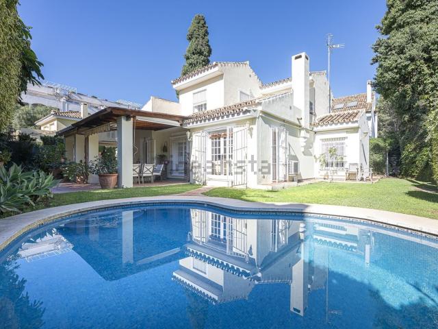 Chalet, La Carolina Guadalpín, Marbella