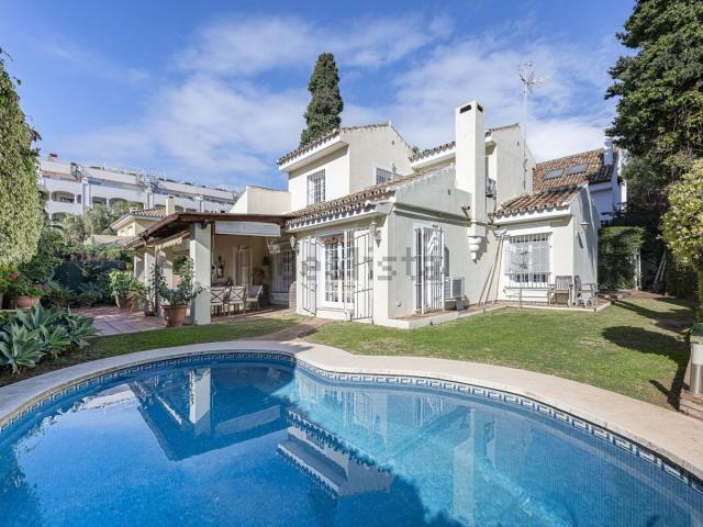 Chalet, La Carolina Guadalpín, Marbella