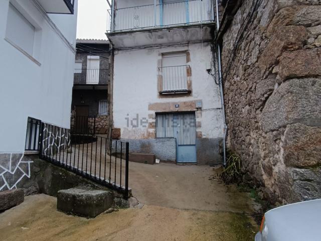 Chalet, La Garganta