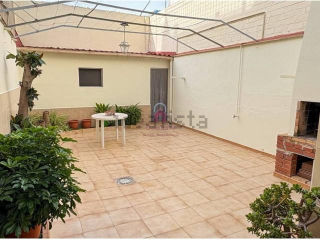 Chalet, La Grípia, Terrassa