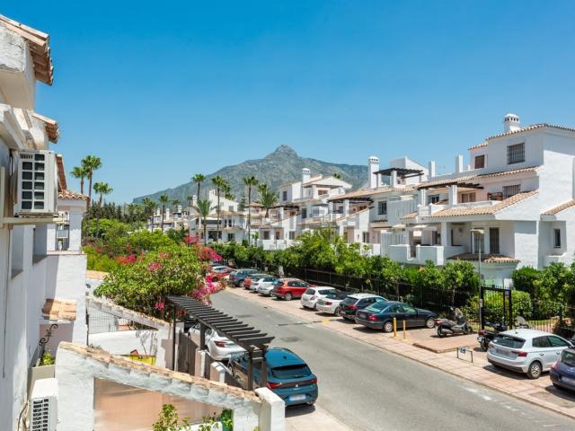 Chalet, La Dama de Noche La Alzambra, Marbella
