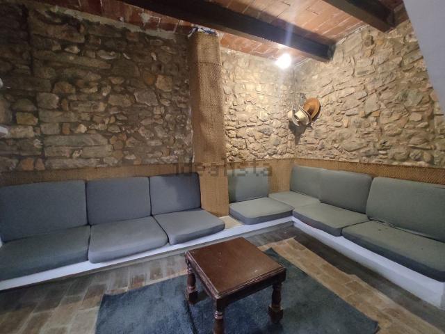 Chalet, La Jana