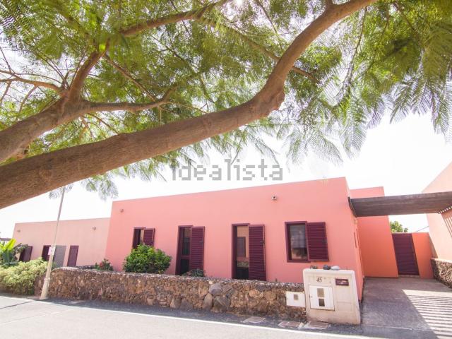Chalet, La Oliva