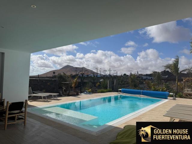 Chalet, La Oliva