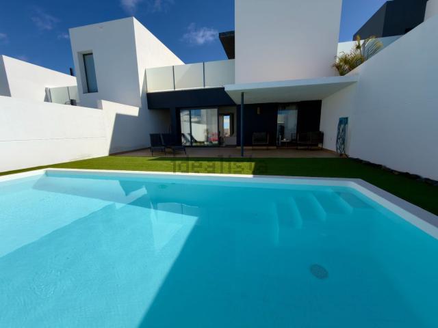 Chalet, La Oliva