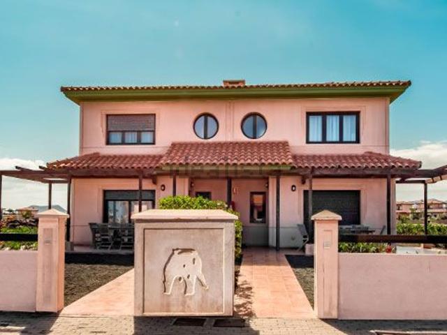 Chalet, La Oliva