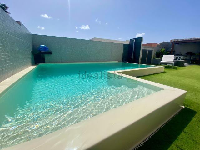 Chalet, La Oliva