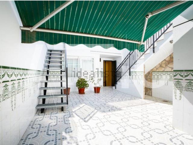 Chalet, La Maurina, Terrassa