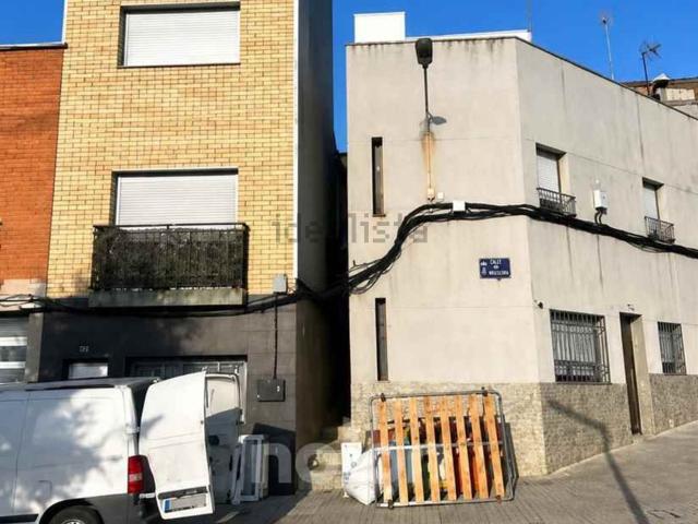 Chalet, La Maurina, Terrassa