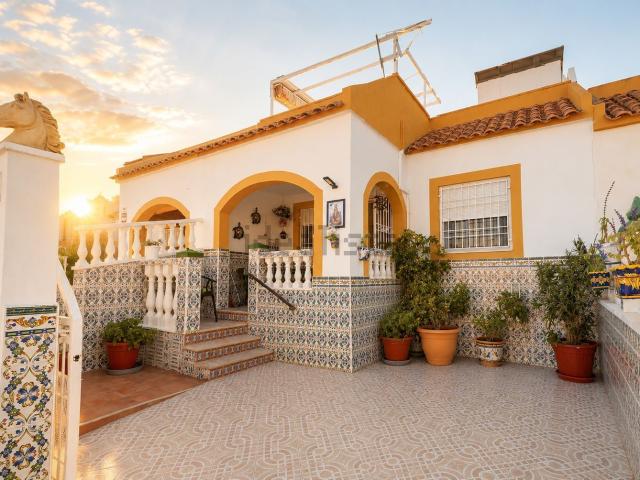 Chalet, La Siesta El Salado Torreta, Torrevieja