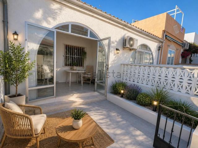 Chalet, La Siesta El Salado Torreta, Torrevieja