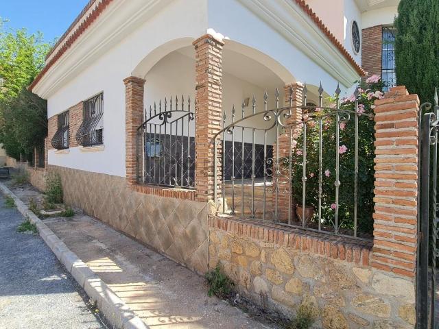 Chalet, La Peza