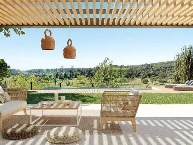 Chalet, La Roca del Vallès