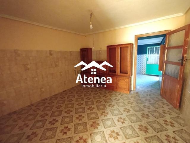 Chalet, La Roda