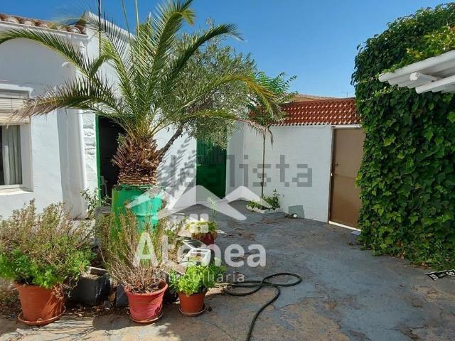 Chalet, La Roda