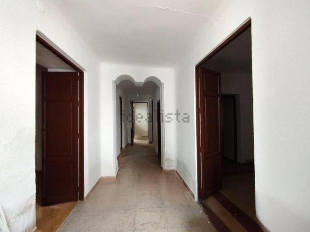 Chalet, La Roda