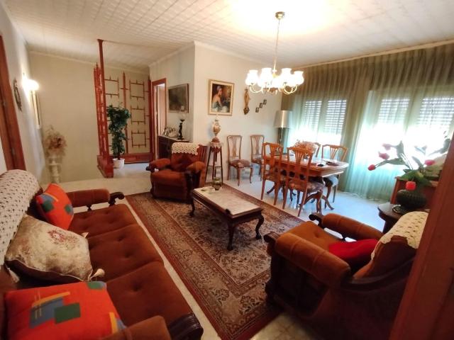 Chalet, La Roda