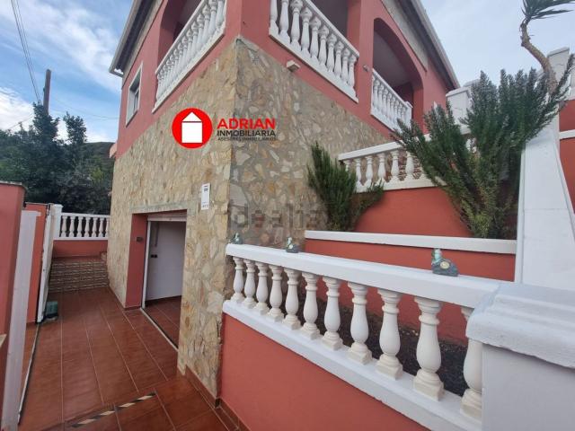 Chalet, La Vall d&apos Uixo