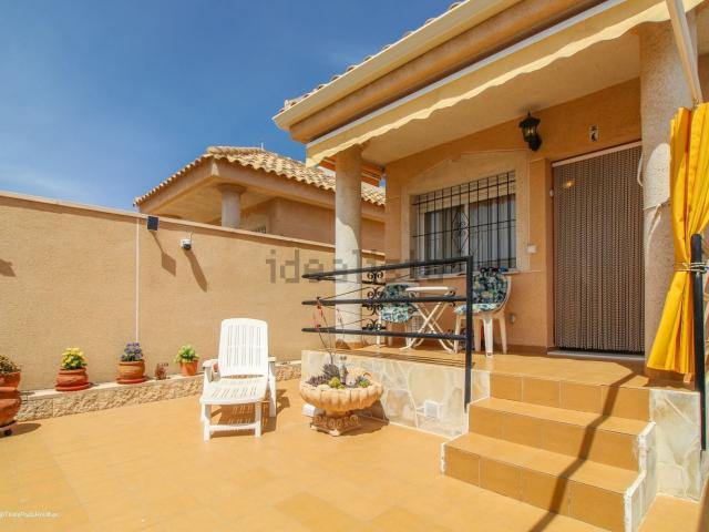 Chalet, La Zenia, Orihuela
