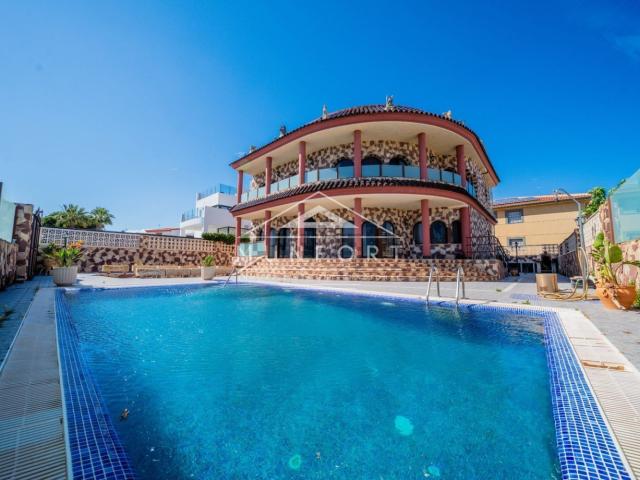Chalet, La Zenia, Orihuela