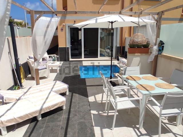 Chalet, La Zenia, Orihuela