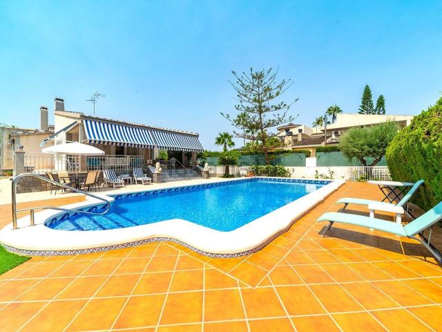 Chalet, La Zenia, Orihuela