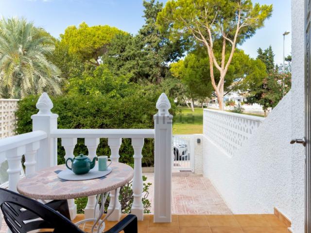 Chalet, La Zenia, Orihuela