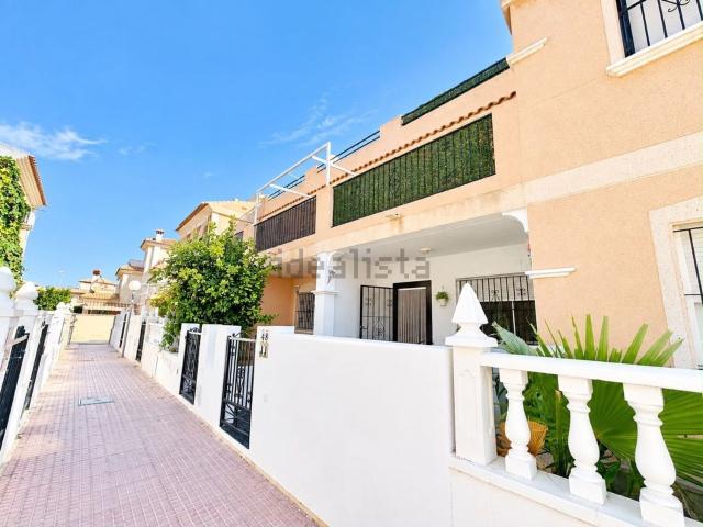 Chalet, Las Filipinas, Orihuela