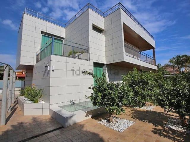 Chalet, La Zenia, Orihuela