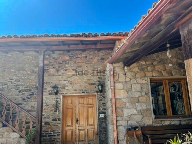 Chalet, Lalin