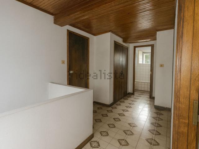 Chalet, Lalin