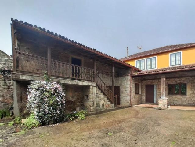 Chalet, Lalin