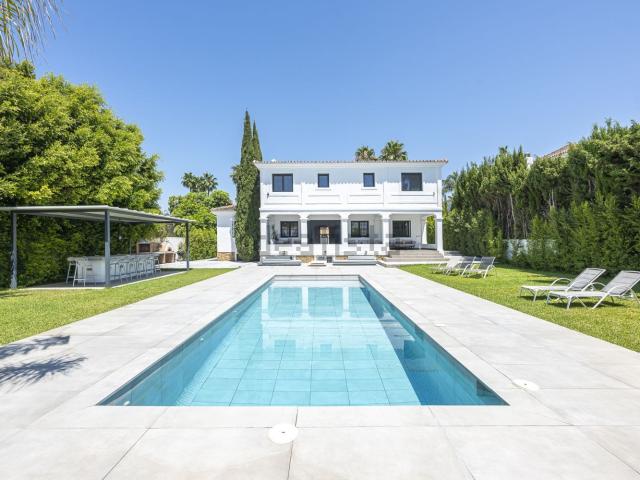 Chalet, Las Brisas, Marbella