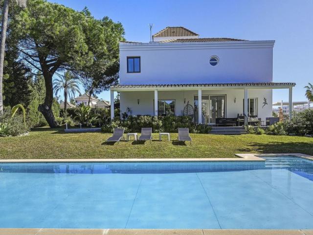Chalet, Las Brisas, Marbella