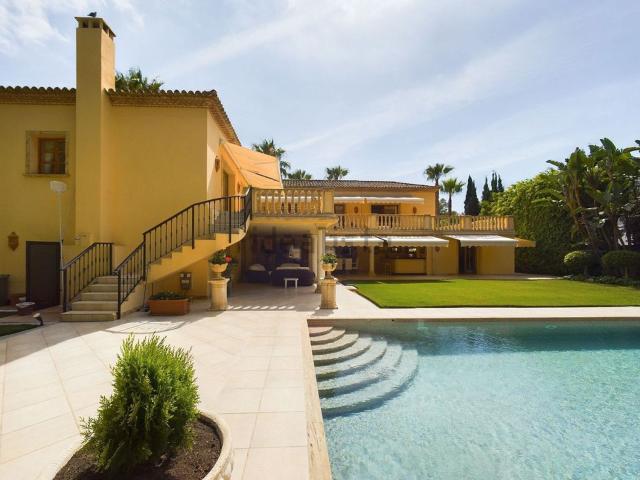 Chalet, Las Brisas, Marbella