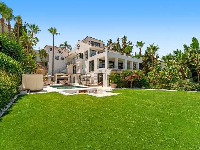 Chalet, Las Brisas, Marbella