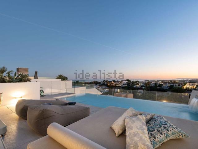 Chalet, Las Brisas, Marbella