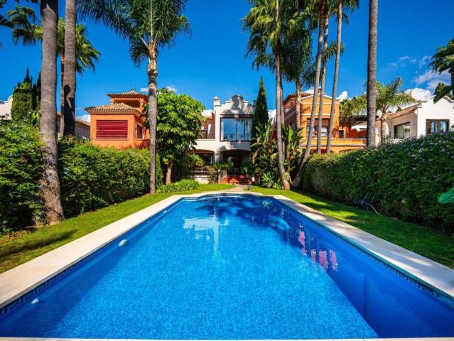 Chalet, Las Brisas, Marbella