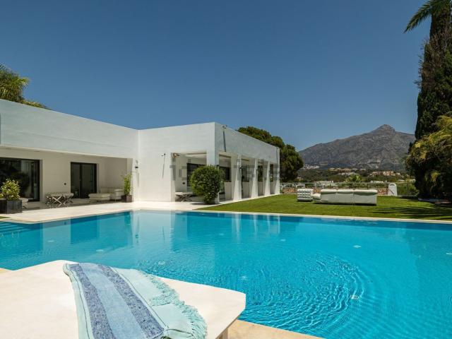 Chalet, Las Brisas, Marbella
