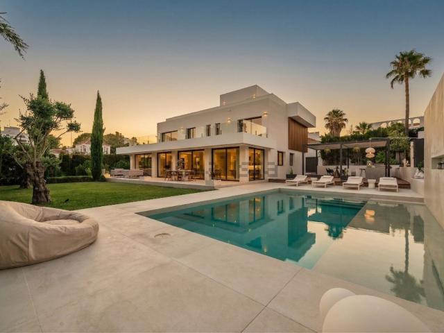 Chalet, Las Brisas, Marbella