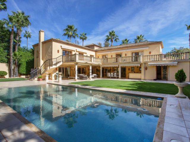 Chalet, Las Brisas, Marbella