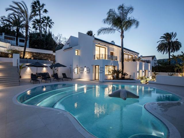Chalet, Las Brisas, Marbella