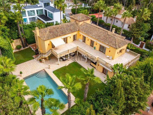 Chalet, Las Brisas, Marbella