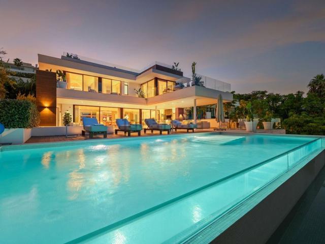 Chalet, Las Brisas, Marbella