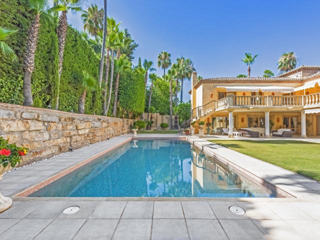 Chalet, Las Brisas, Marbella