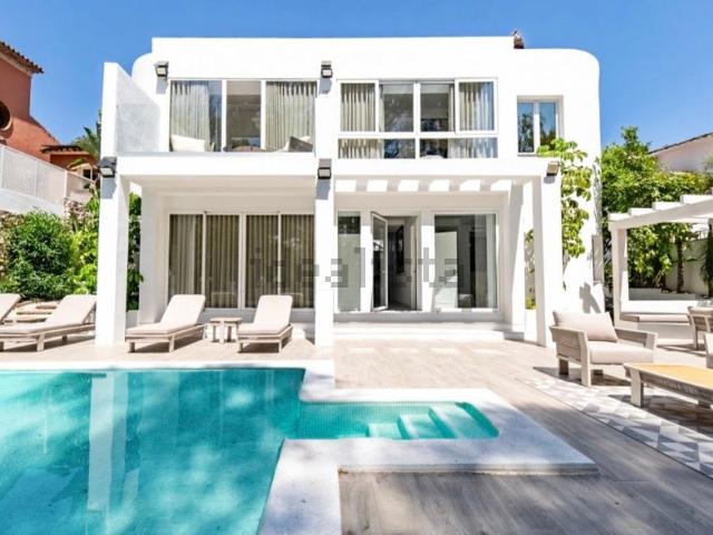 Chalet, Las Brisas, Marbella