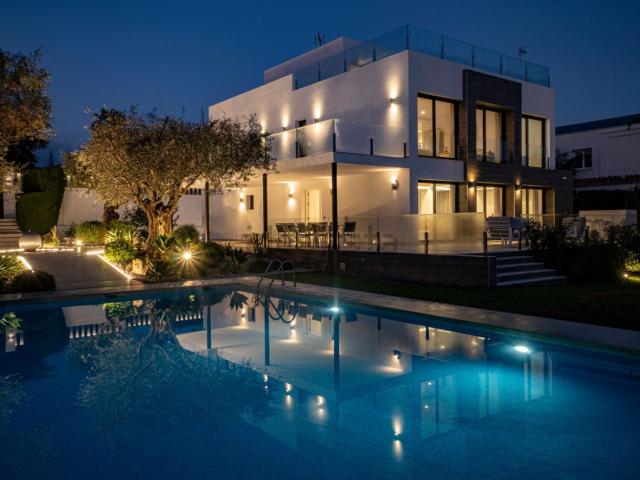 Chalet, Las Brisas, Marbella