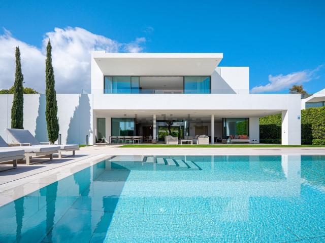 Chalet, Las Brisas, Marbella
